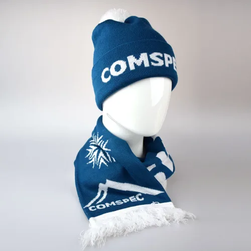 Шапка та шарф з логотипом в структурі