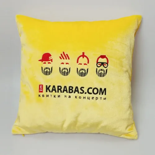 Подушка флісова з вишивкою