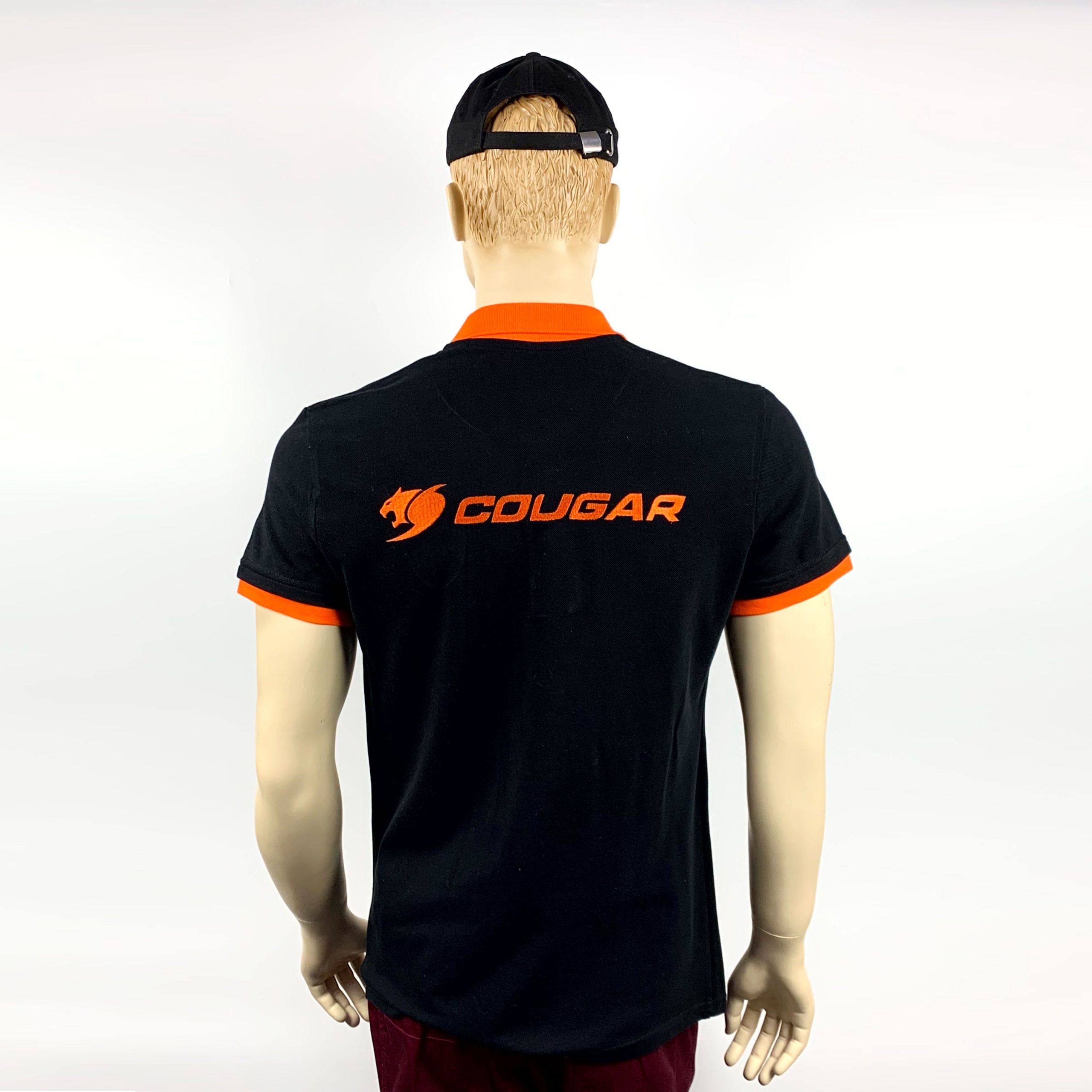 Пошиття теніски поло з логотипом COUGAR